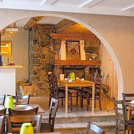 Alpenhof Szálloda 3*