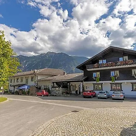 Alpenhof Szálloda 3*